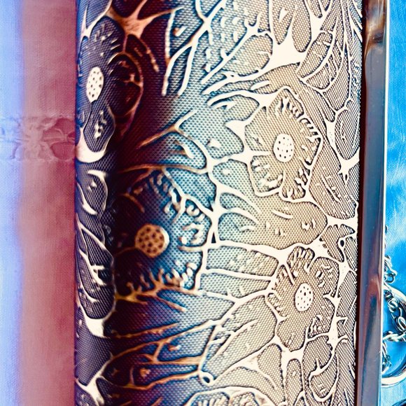 New Gold Purse with Gold Stamping - Picture 8 of 11